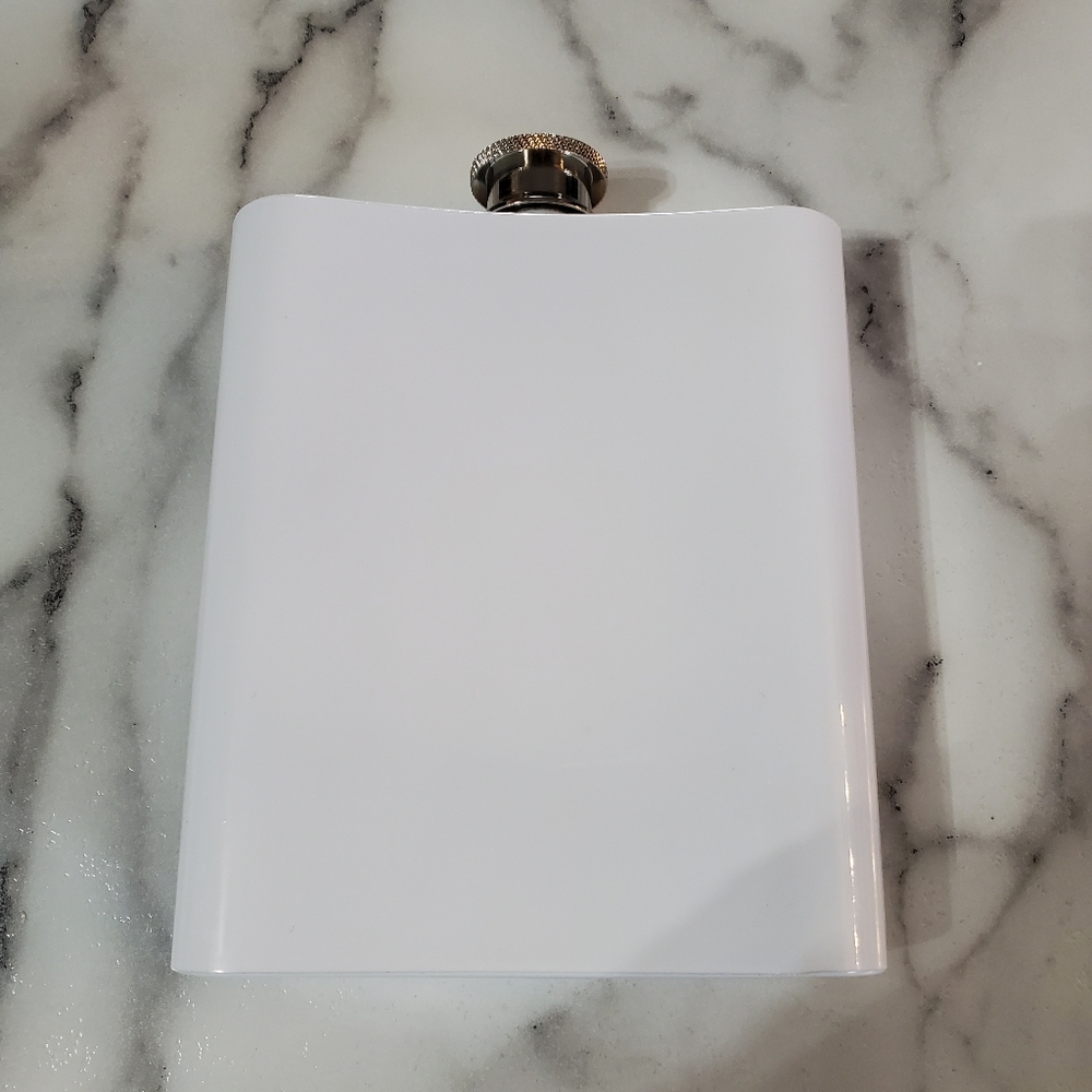Yellowstone Dutton Ranch 7oz Flask - Picture 2 of 5